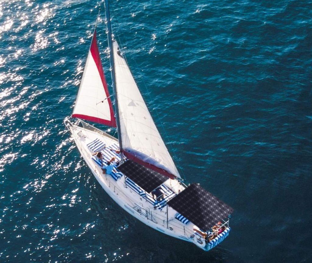 Things To Do Espiritu Santi Sailboat